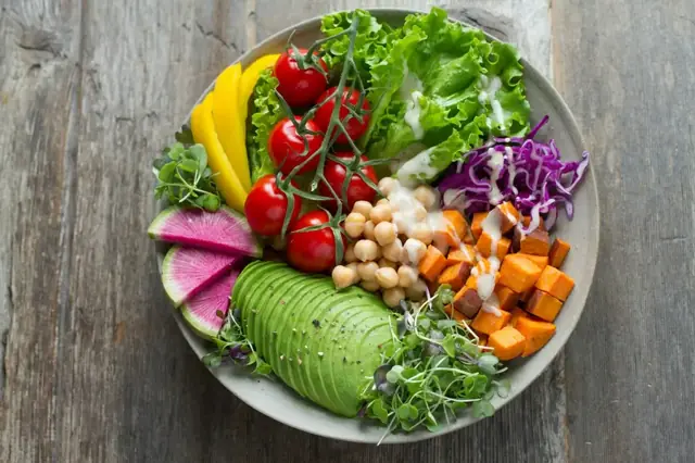 A bowl from the example restaurant